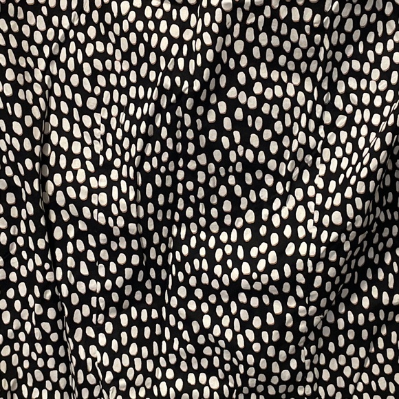 J.Crew button down long sleeve shirt. - Picture 4 of 5